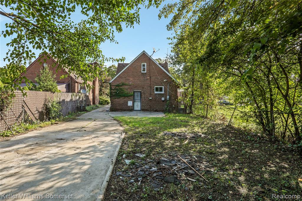 15431 Cruse Street Property Photo 23
