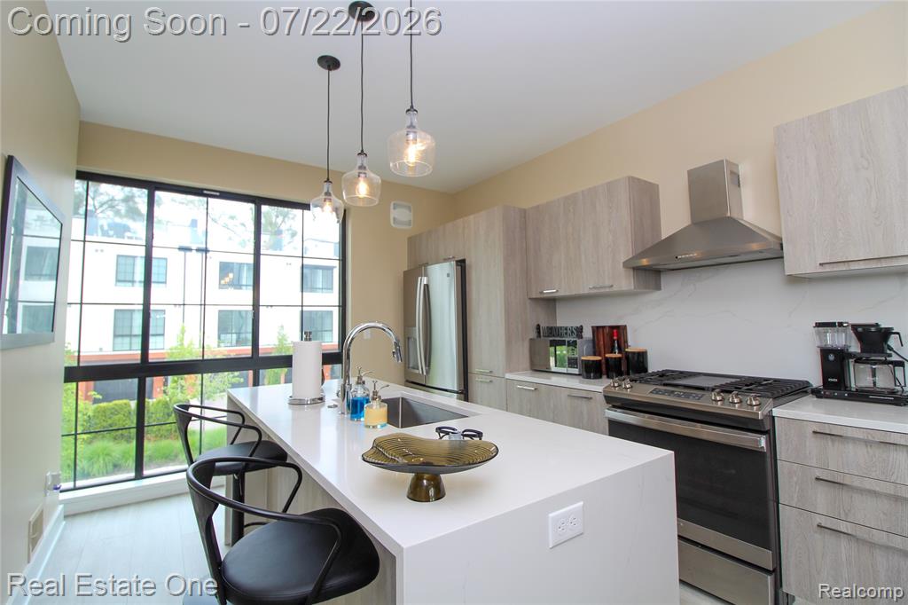 533 E Harrison Avenue Property Photo 12