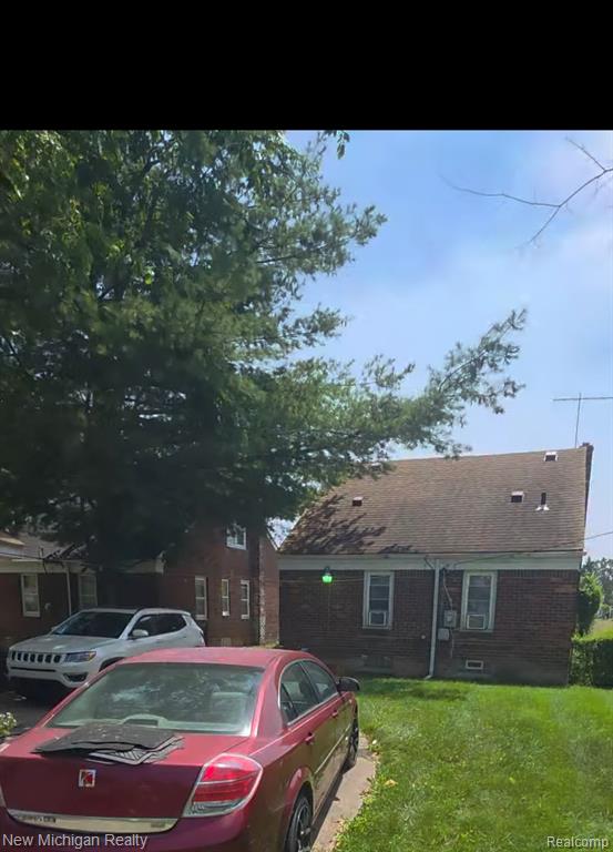 16237 Edmore Drive Property Photo 6