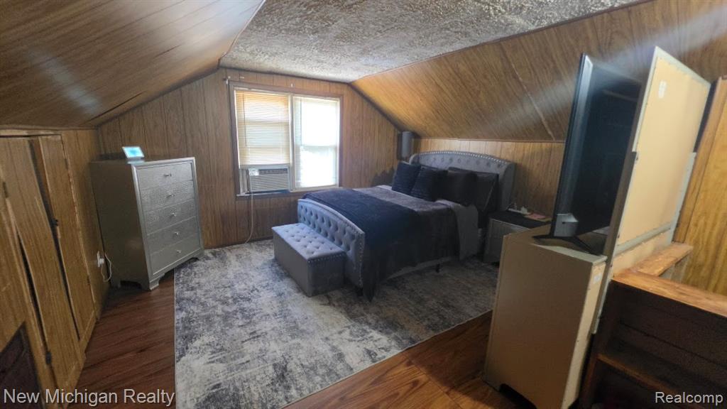 16237 Edmore Drive Property Photo 24