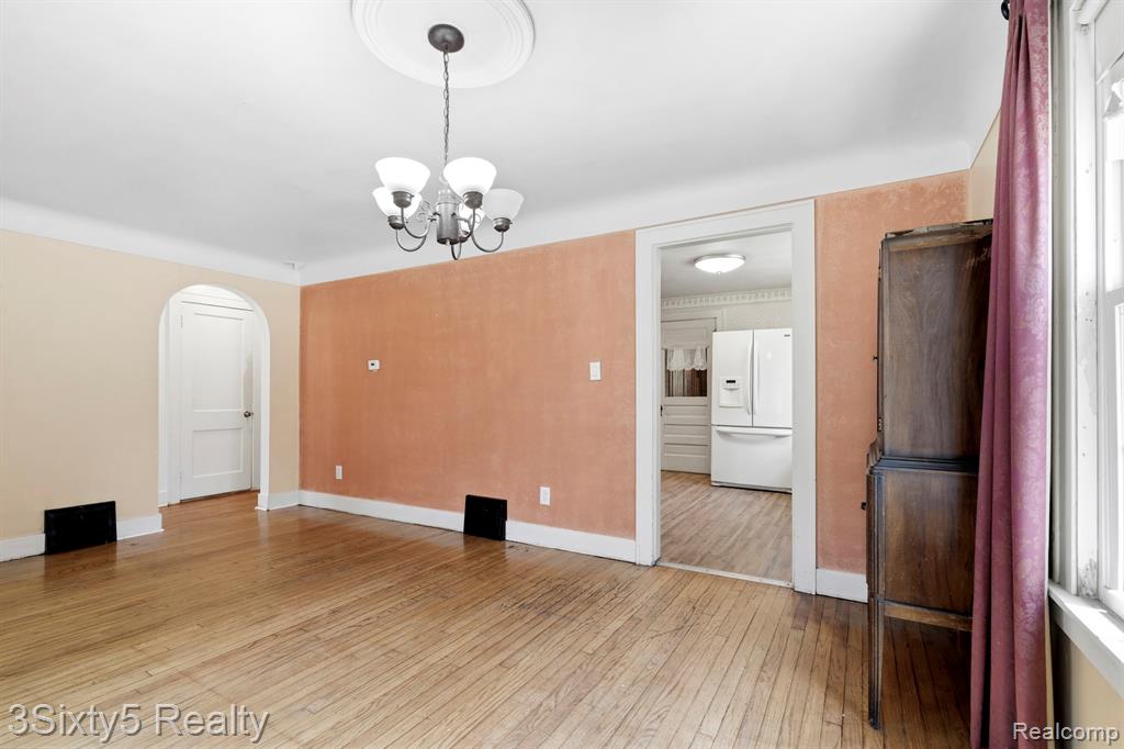 13599 S Huron River Drive Property Photo 4