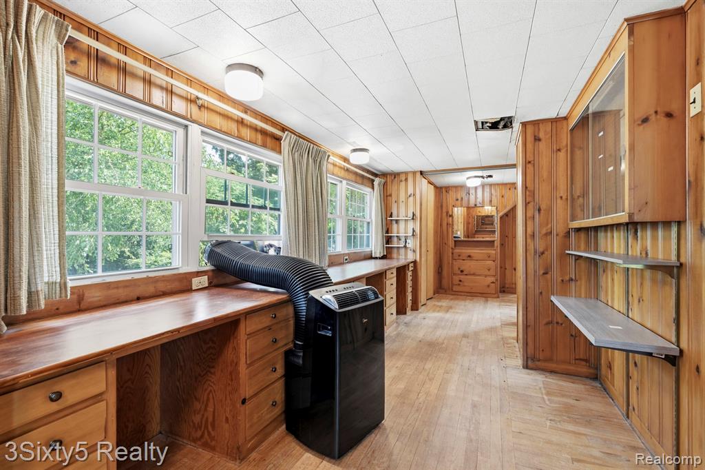 13599 S Huron River Drive Property Photo 20