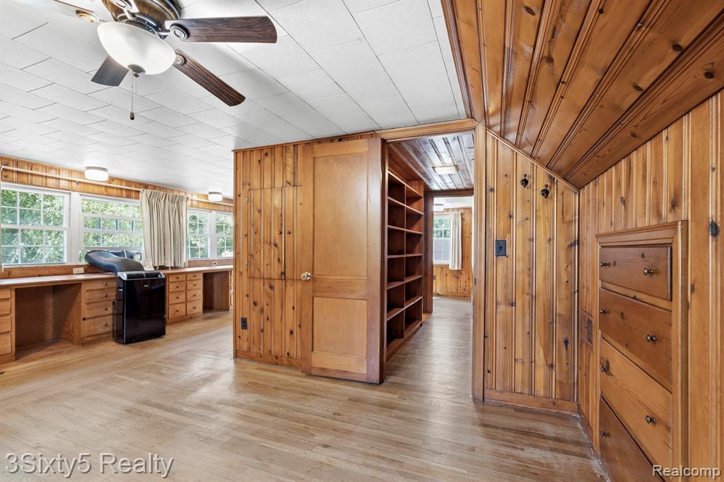 13599 S Huron River Drive Property Photo 22