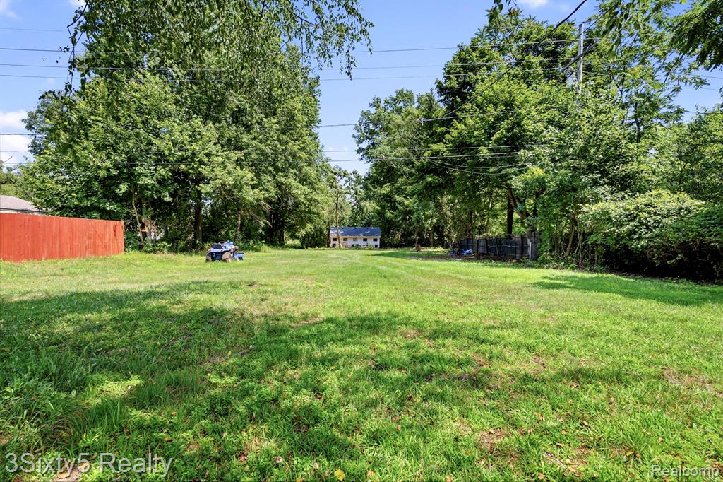 13599 S Huron River Drive Property Photo 26