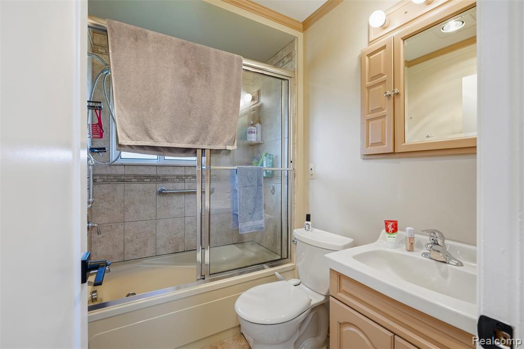 17968 Summer Lane Property Photo 18