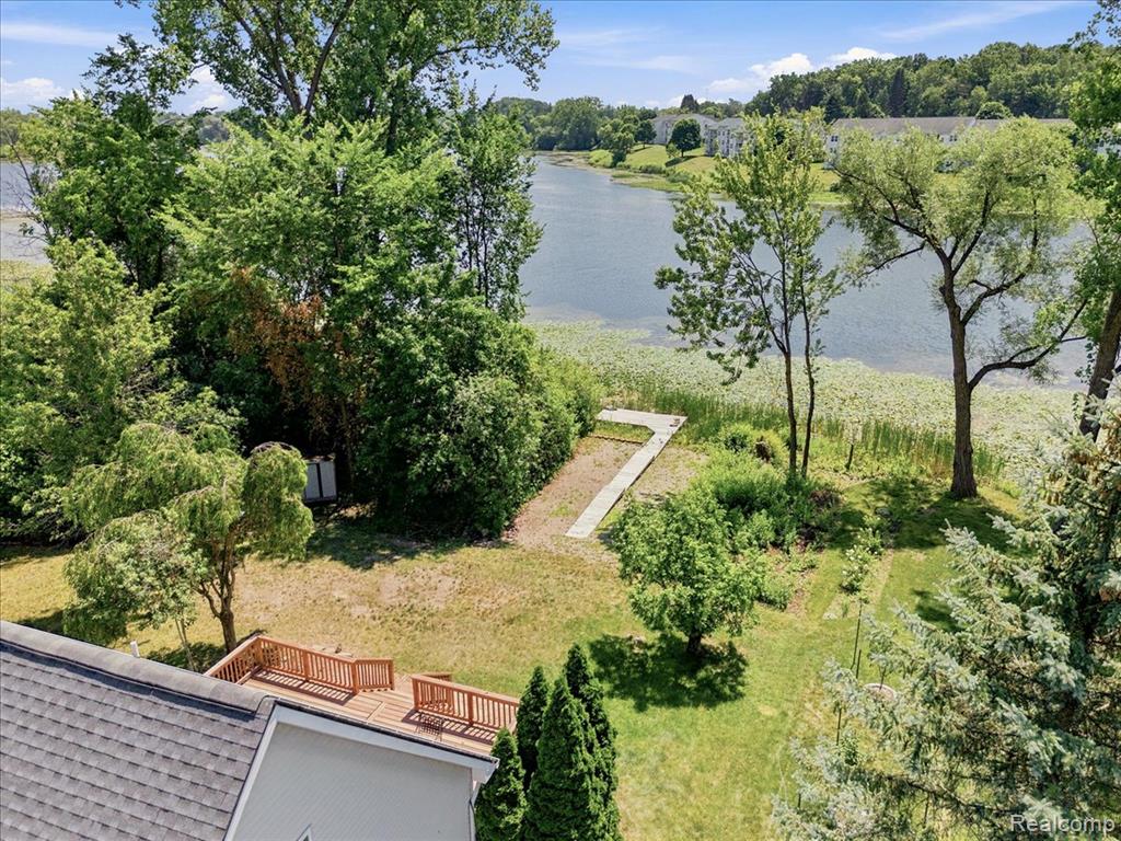 879 Barren Oaks Drive Property Photo 6