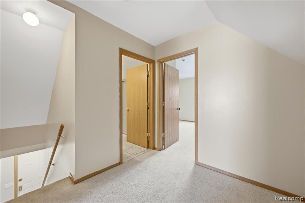 879 Barren Oaks Drive Property Photo 18
