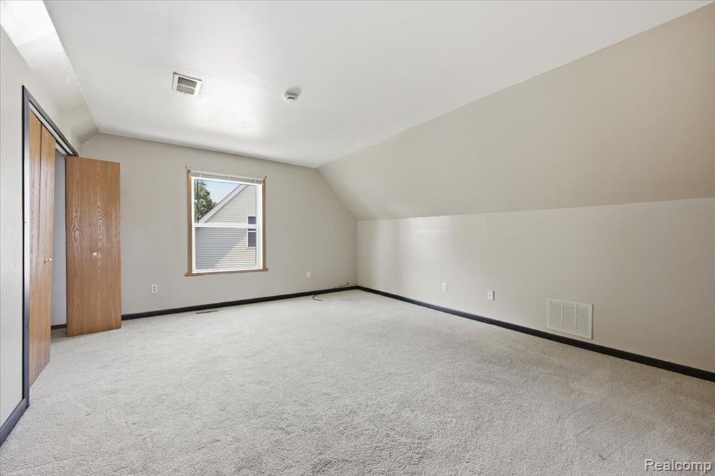 879 Barren Oaks Drive Property Photo 23