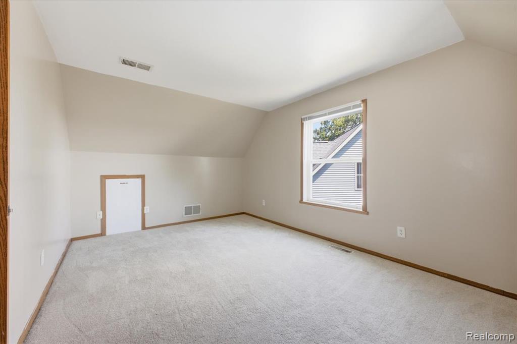 879 Barren Oaks Drive Property Photo 25