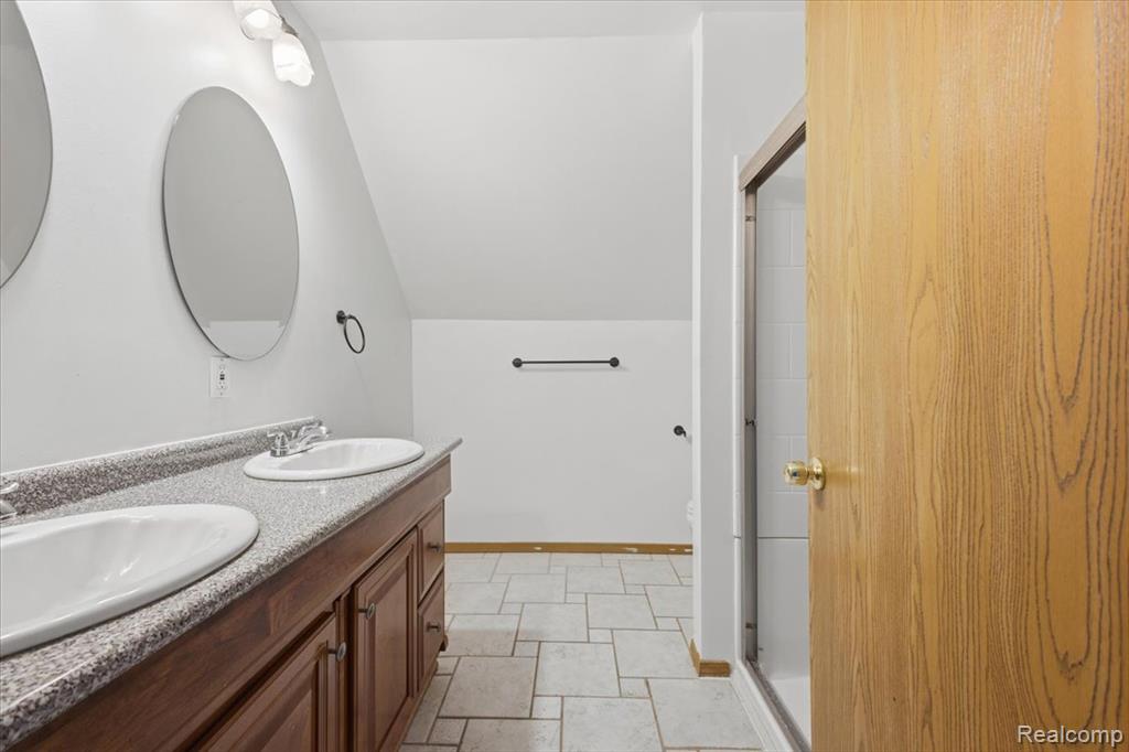 879 Barren Oaks Drive Property Photo 30