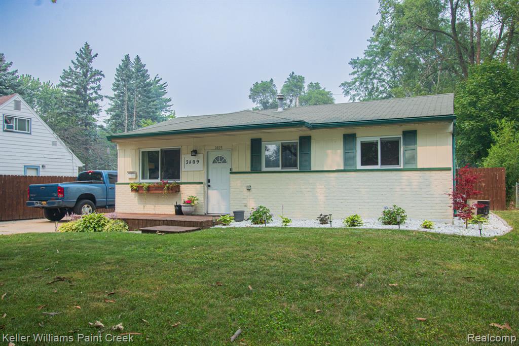 3809 Wedgewood Drive Property Photo 1