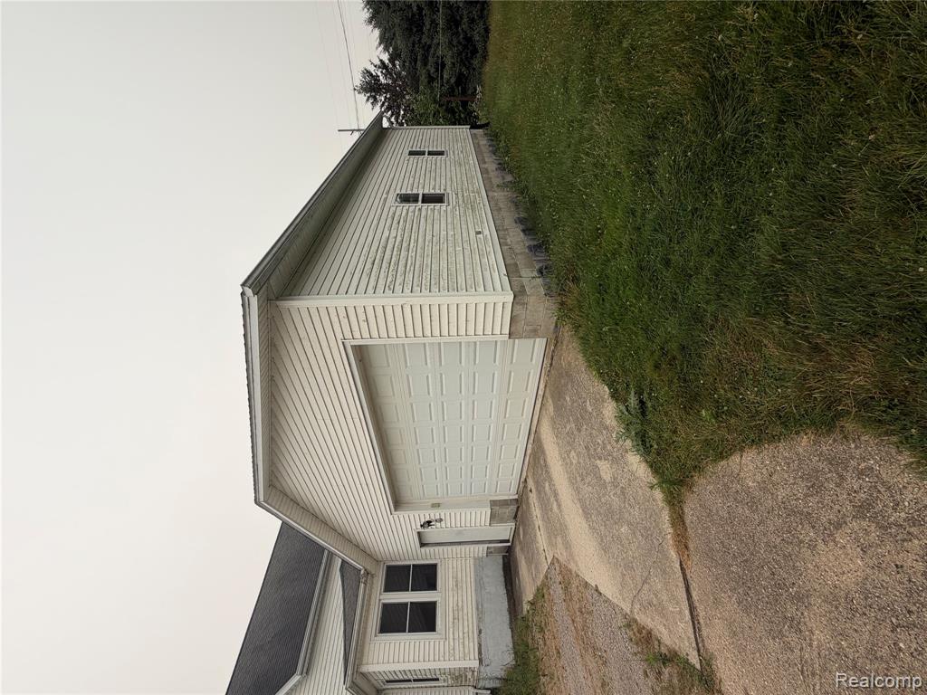 35 E Filion Road Property Photo 2