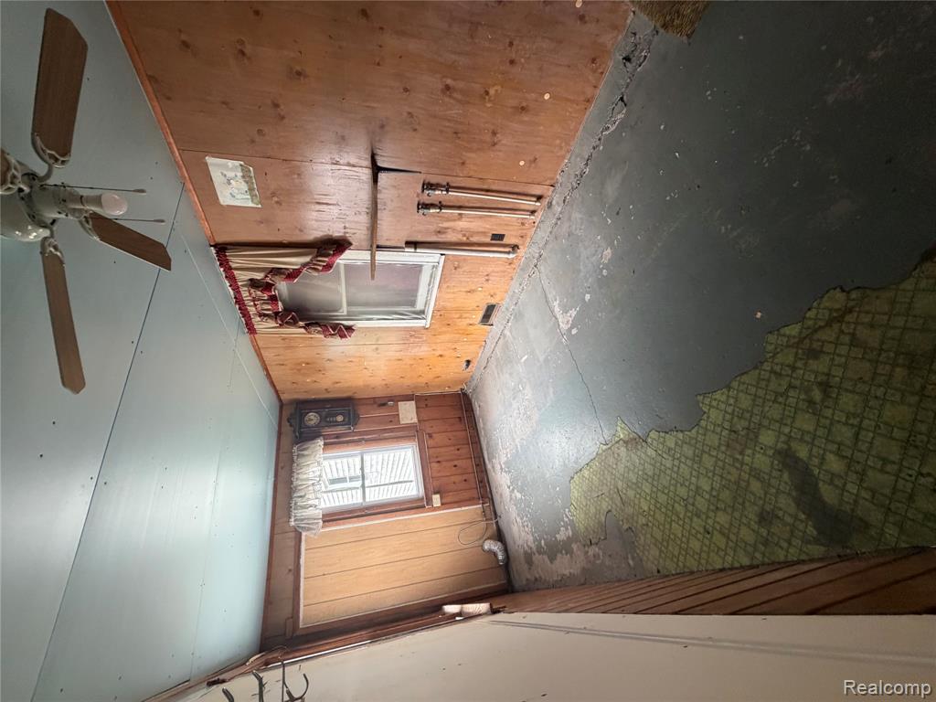 35 E Filion Road Property Photo 14