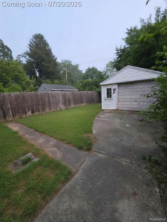 17150 Sioux Street Property Photo 3