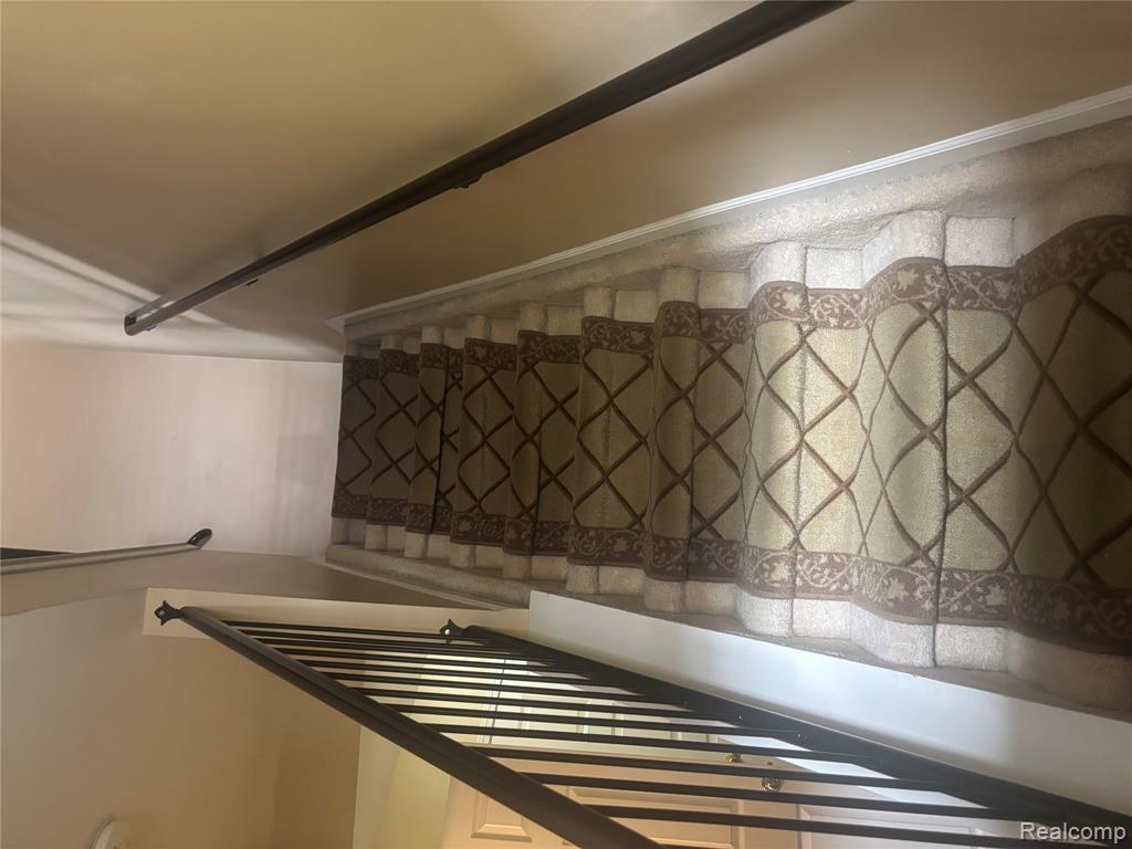 21 Delaware Street Property Photo 8