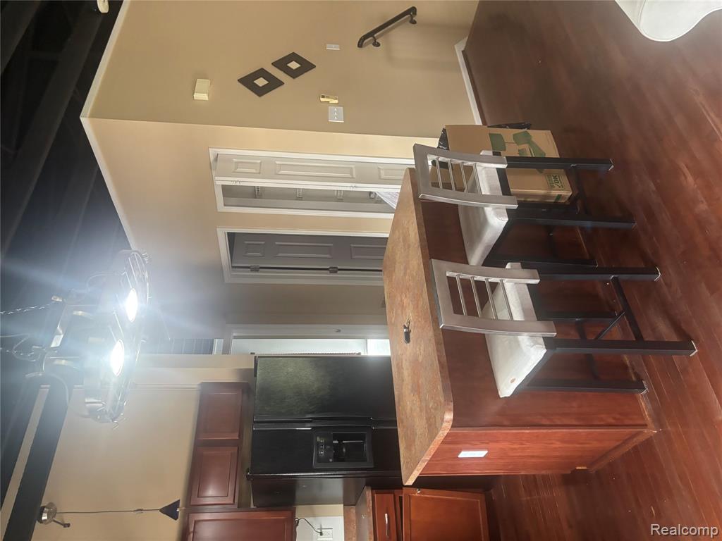 21 Delaware Street Property Photo 11