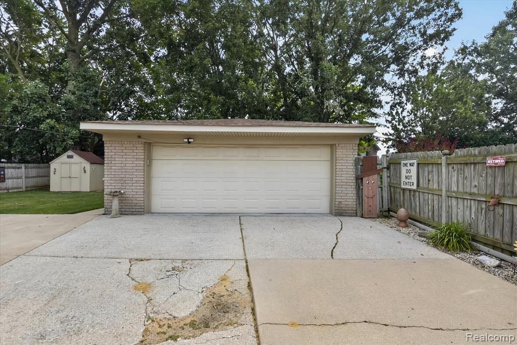 27241 Evelyn Avenue Property Photo 40