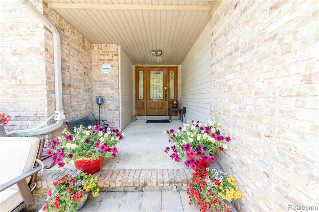 38575 Barth Street Property Photo 4