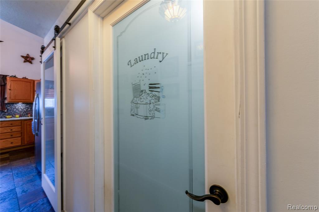 38575 Barth Street Property Photo 13
