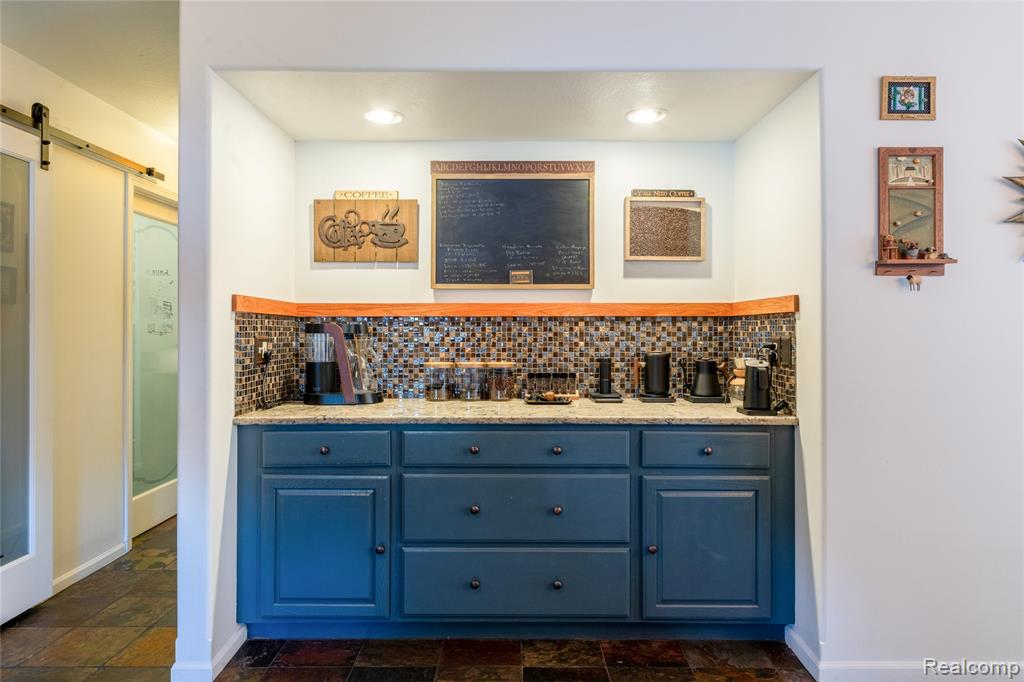 38575 Barth Street Property Photo 15