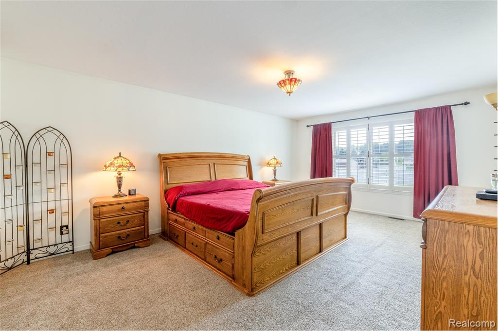 38575 Barth Street Property Photo 16