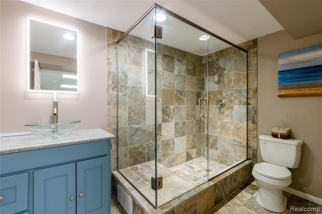 38575 Barth Street Property Photo 33