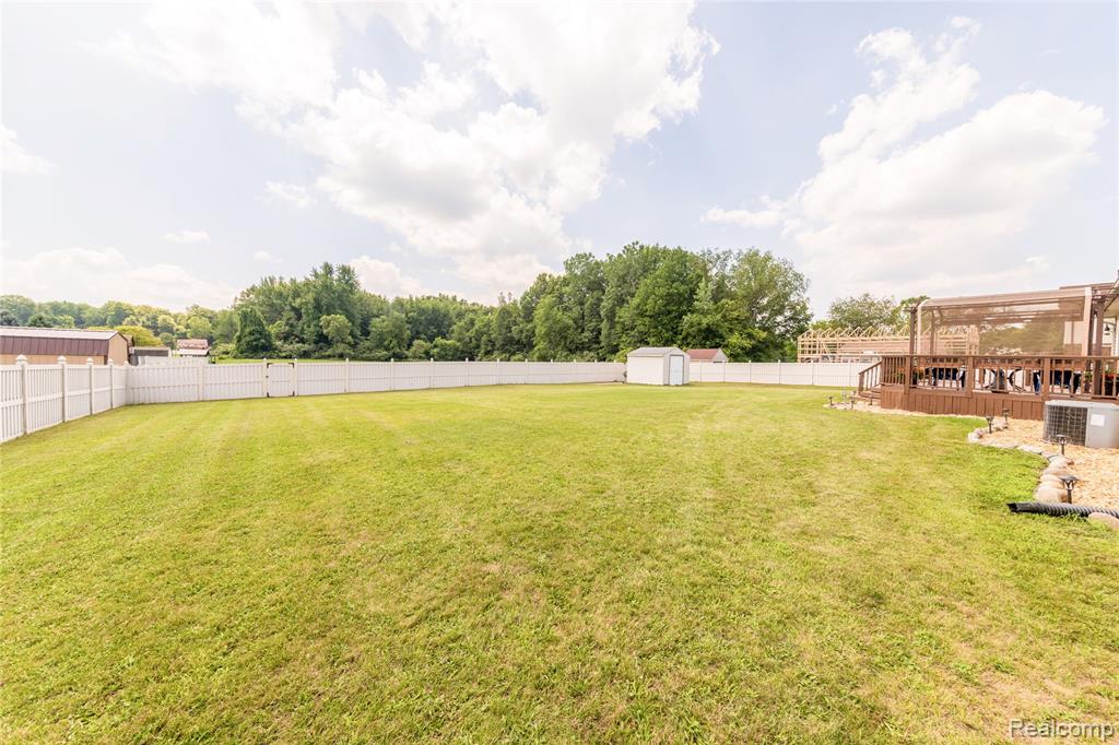 38575 Barth Street Property Photo 43