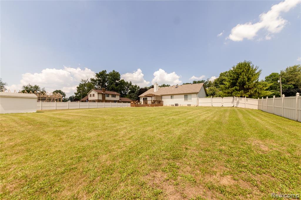 38575 Barth Street Property Photo 46