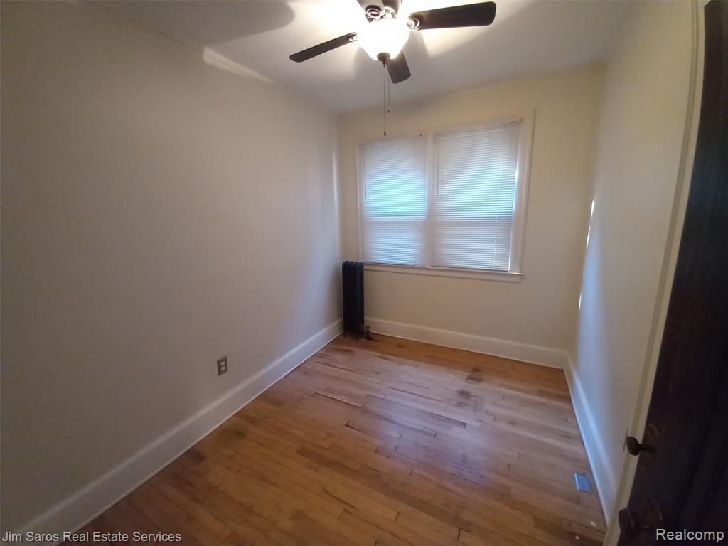 837 Beaconsfield 1s Property Photo 7