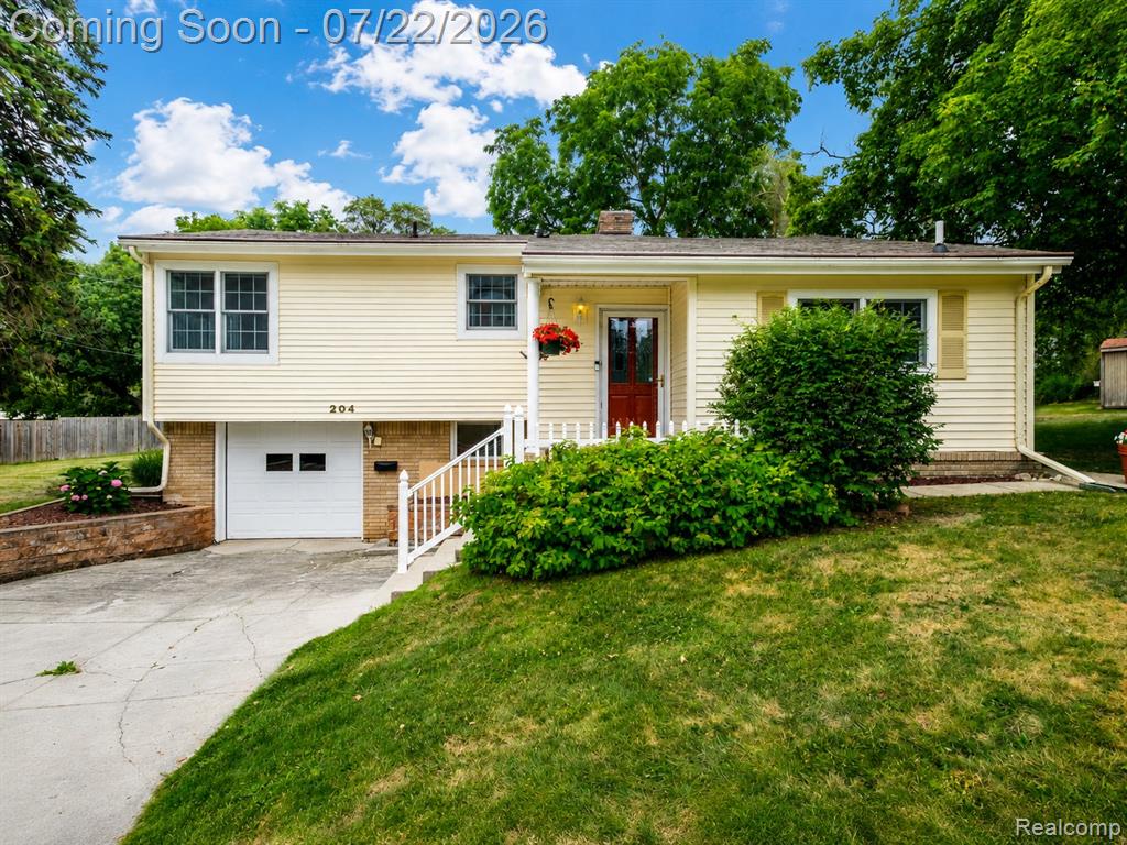 204 Terrace Court Property Photo 1
