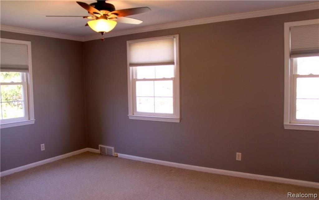 1796 Graefield Road Property Photo 7