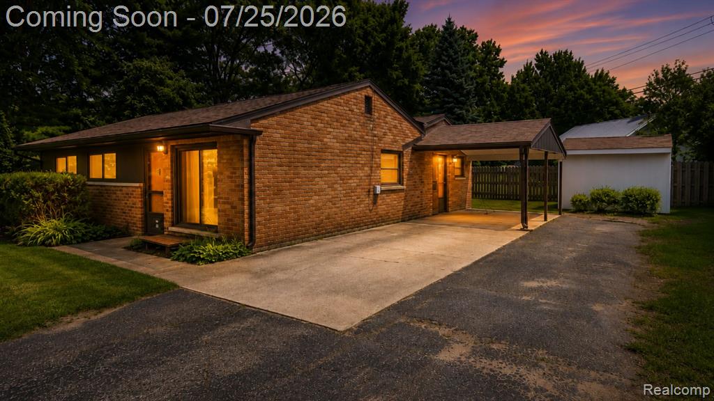 5783 Cambrook Lane Property Photo 1