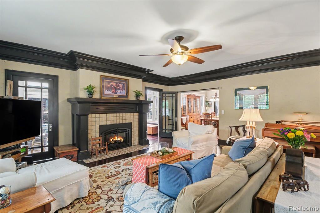 1485 Chicago Boulevard Property Photo 9