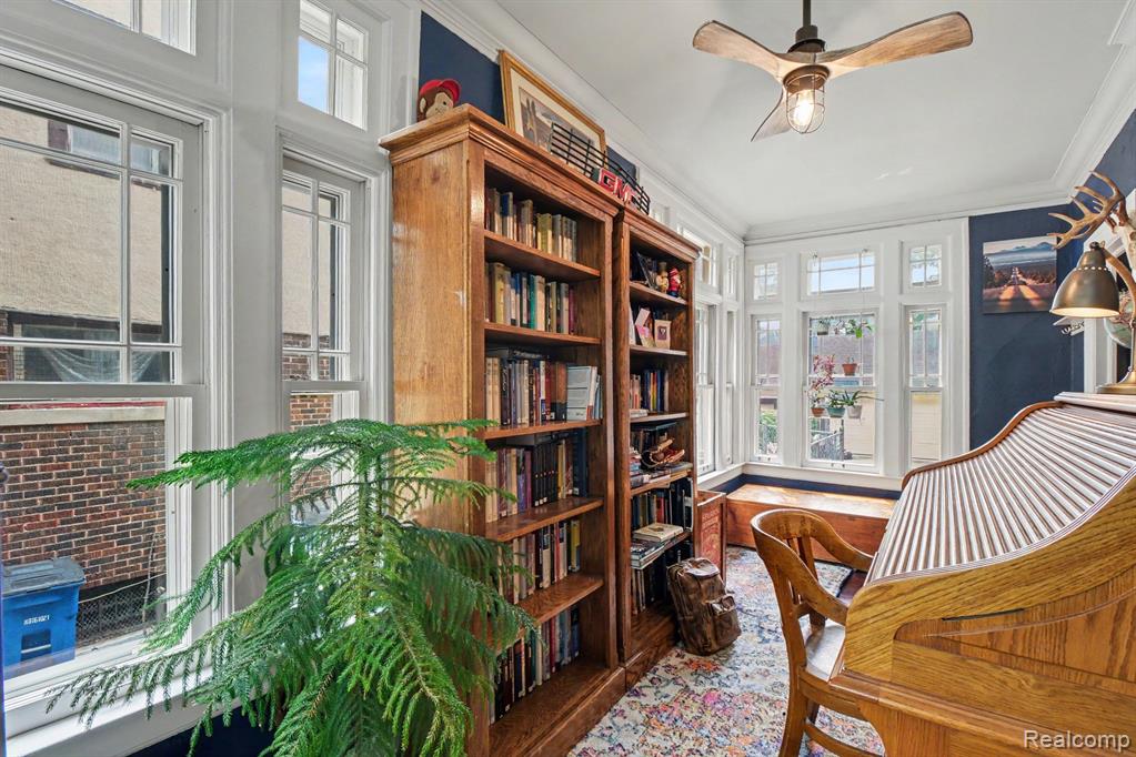 1485 Chicago Boulevard Property Photo 17