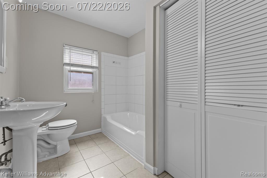 307 E Chesterfield Street Property Photo 15