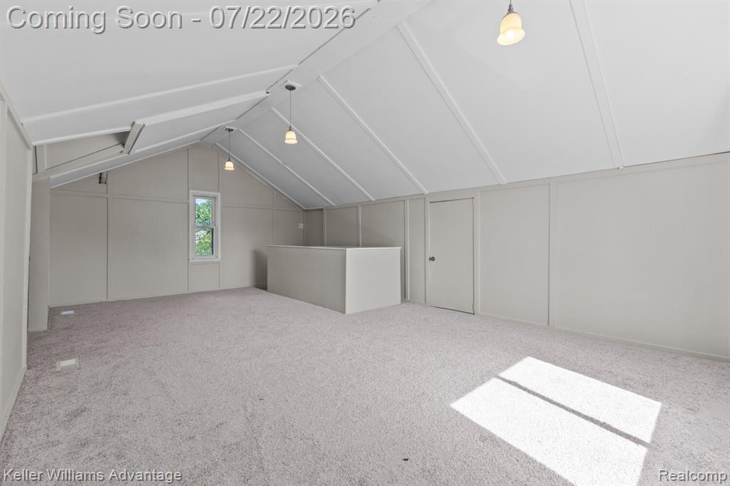 307 E Chesterfield Street Property Photo 22