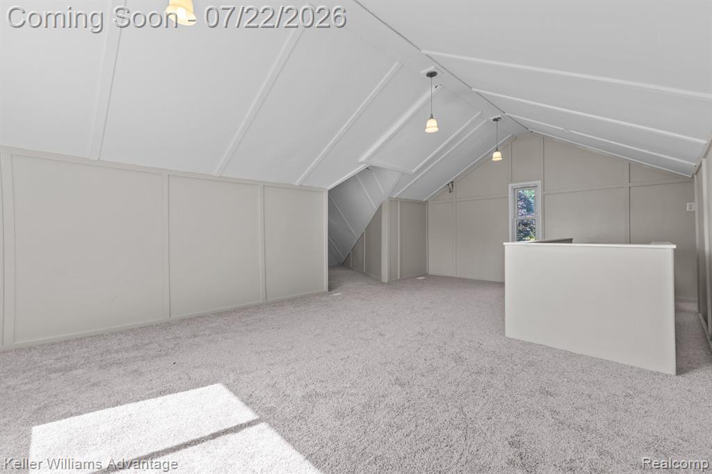 307 E Chesterfield Street Property Photo 23