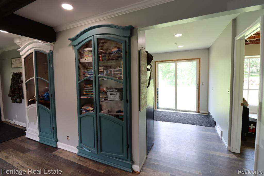 445 Mack Road Property Photo 14