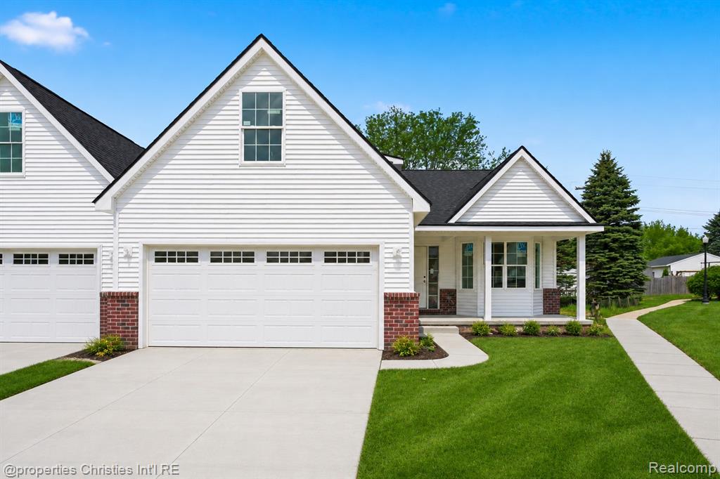61013045 Property Photo 1