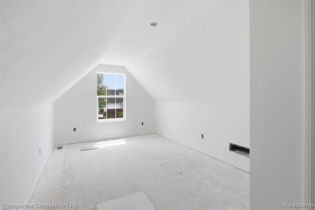 757 Nelsons Ridge Property Photo 24