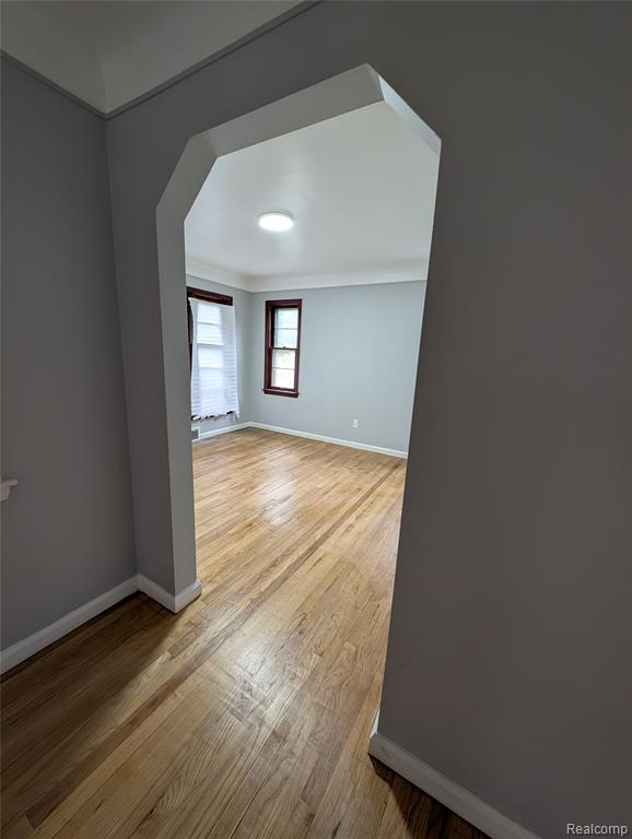 16531 Plainview Avenue Property Photo 21