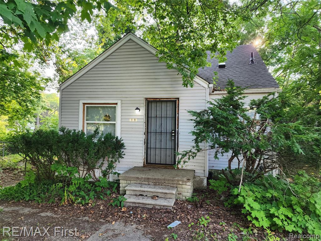 16101 Bramell Street Property Photo 1