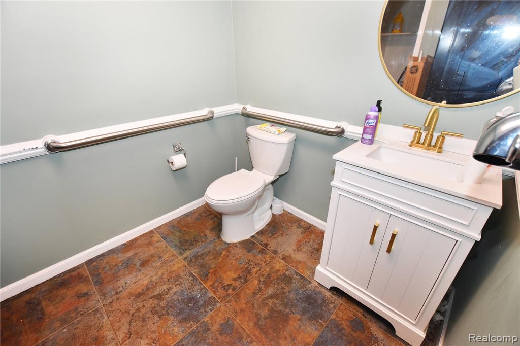 3438 Lennon Road Property Photo 15
