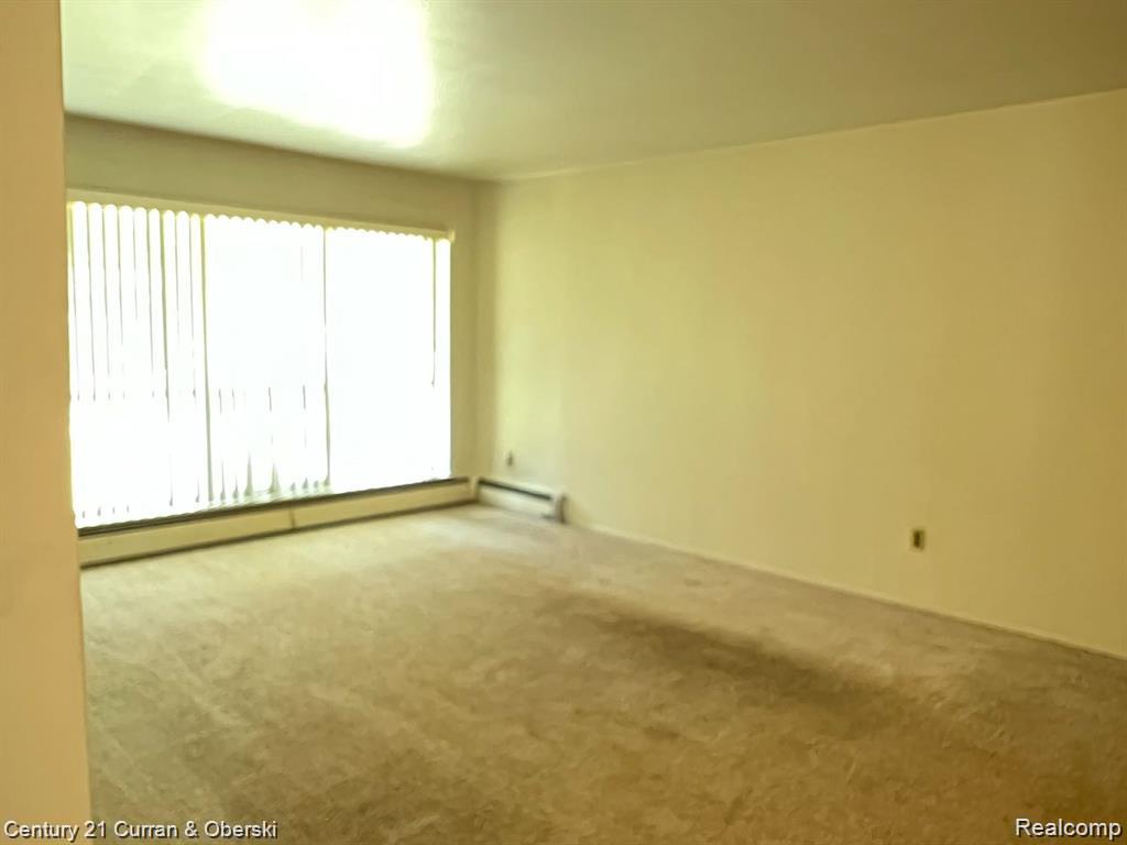 26309 W 7 Mile Road Property Photo 4