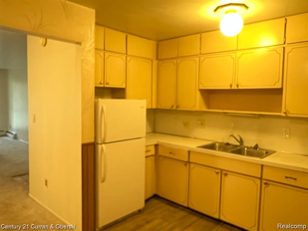 26309 W 7 Mile Road Property Photo 7