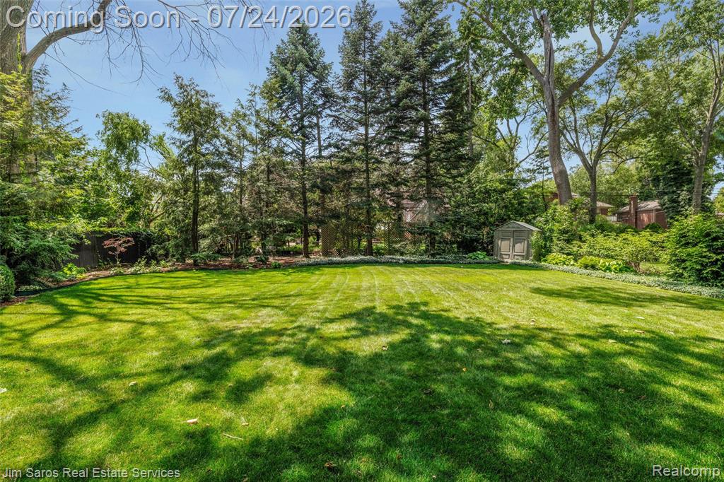 757 Middlesex Road Property Photo 5