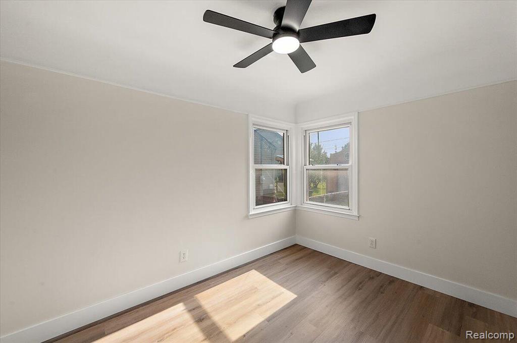 29606 S River Road Property Photo 19