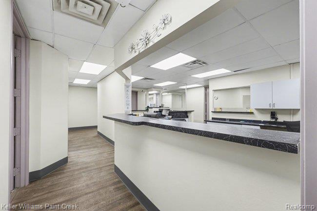 30000 Orchard Lake Road Property Photo 19