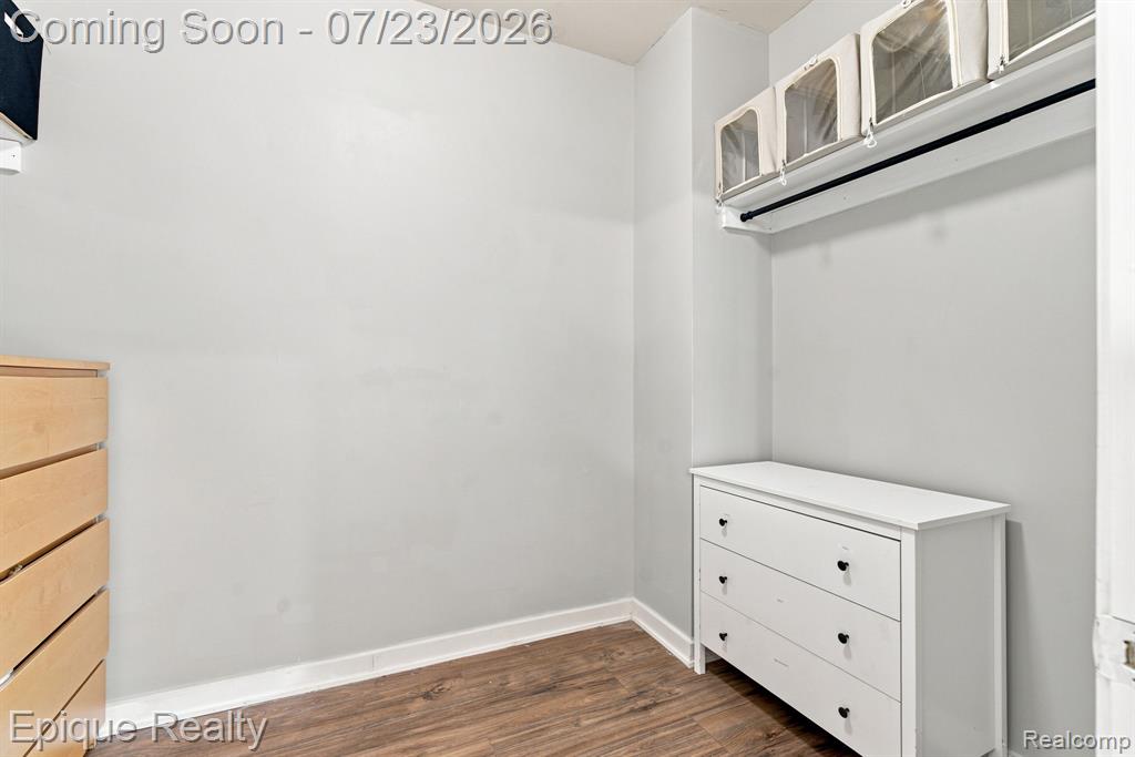 43144 Emerson Way Property Photo 25