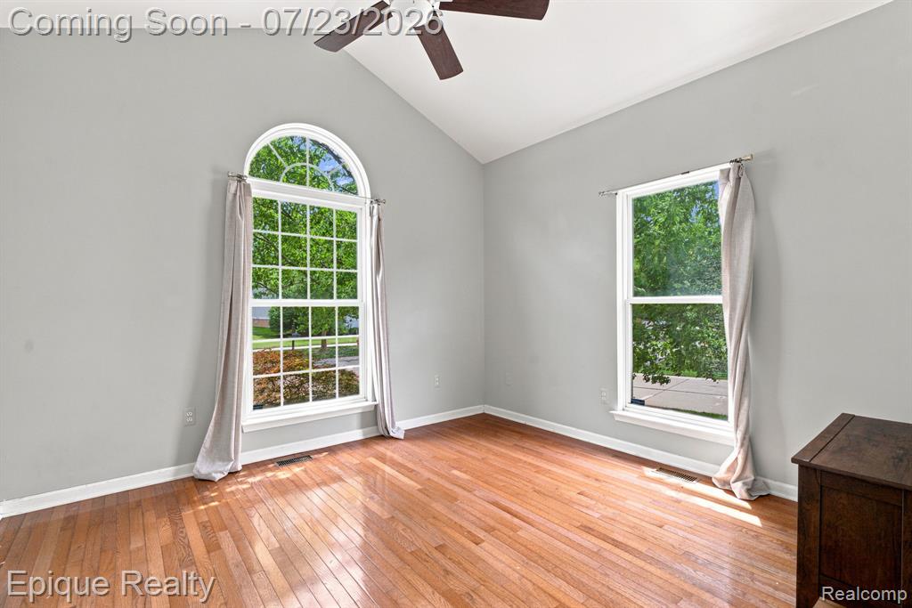 43144 Emerson Way Property Photo 26